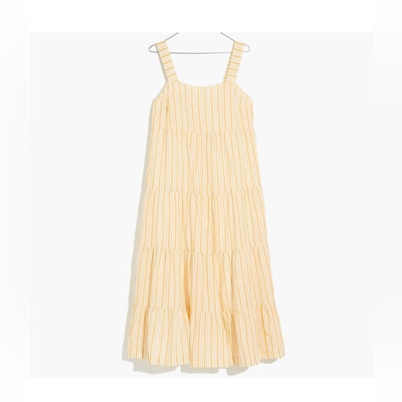 Madewell Dresses & Skirts - Madewell Button back tiered midi dress Size-00​